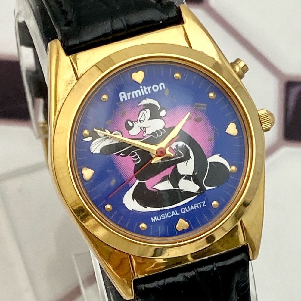 Vintage Armitron x Looney Tunes Pepe Le Pew Musical Watch “…Mood for Love” 🎵 - Picture 4 of 17